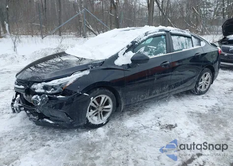 2018 Chevrolet Cruze Lt Auto z USA, uszkodzony, nr VIN 1G1BE5SM2J7112078